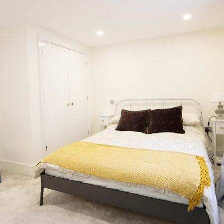 Modern Apartment In Leamington Spa City Centre ภายนอก รูปภาพ