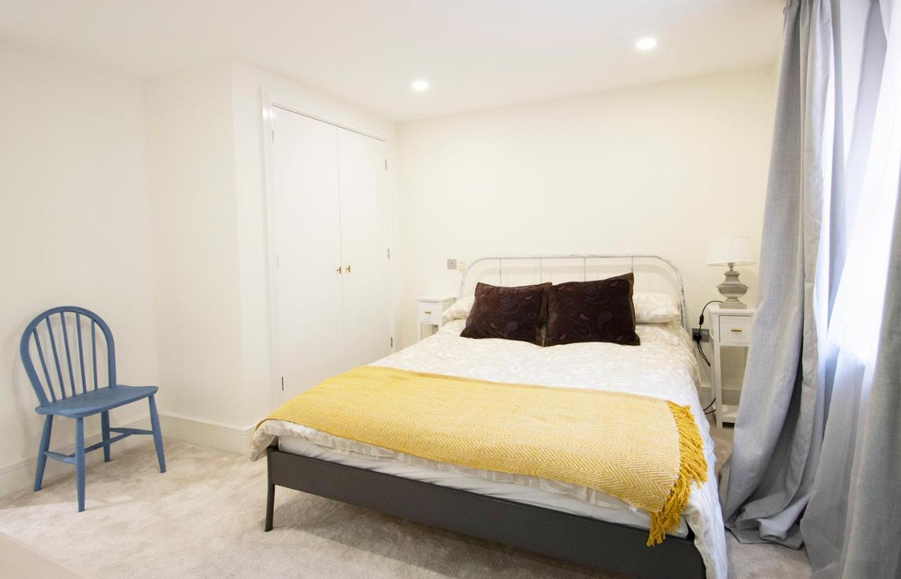 Modern Apartment In Leamington Spa City Centre ภายนอก รูปภาพ