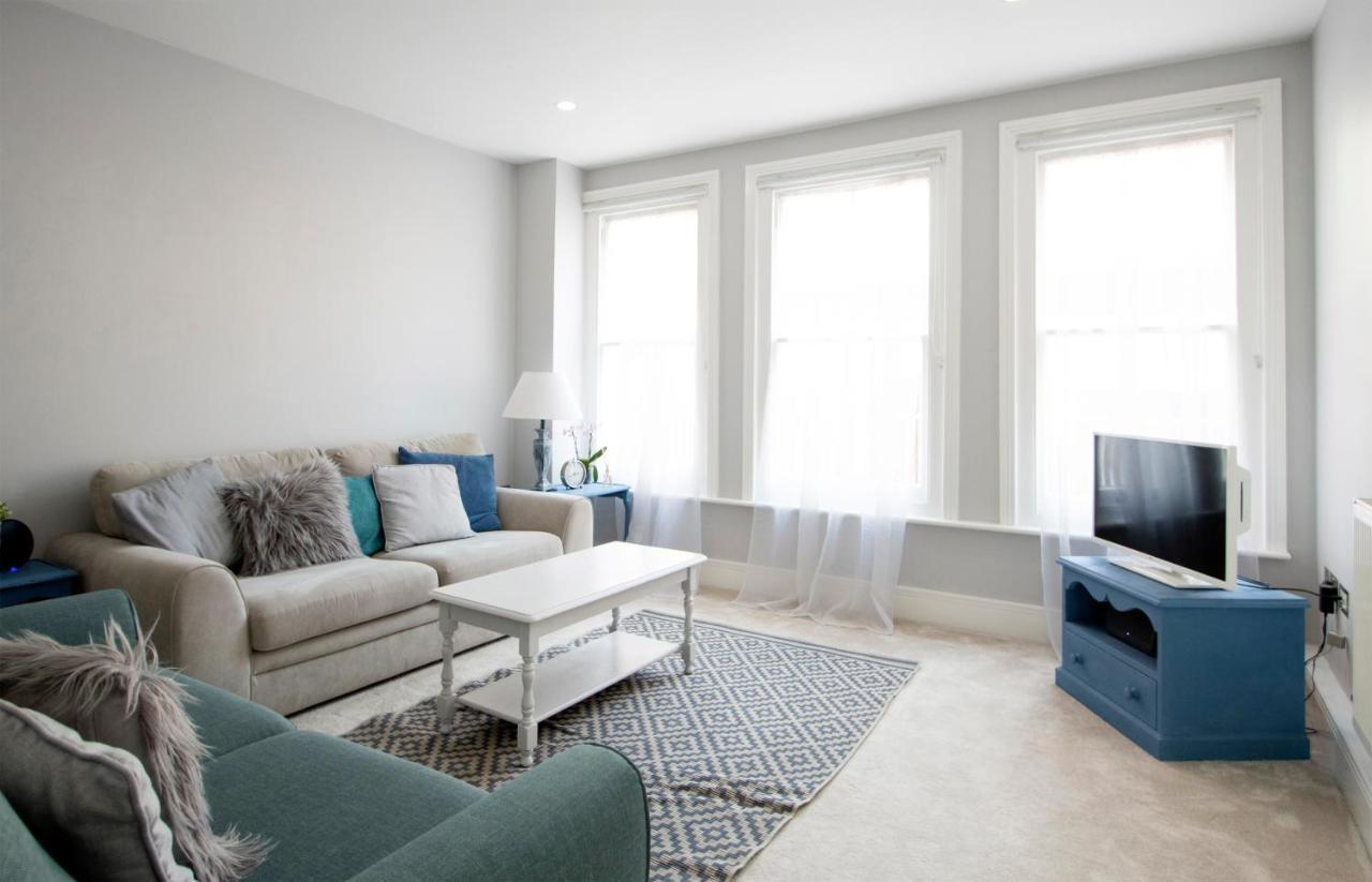 Modern Apartment In Leamington Spa City Centre ภายนอก รูปภาพ