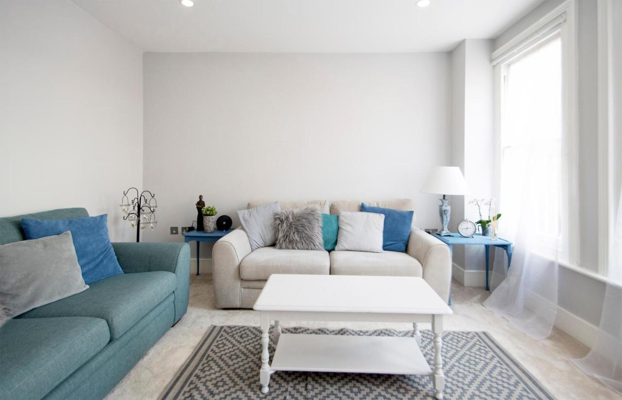 Modern Apartment In Leamington Spa City Centre ภายนอก รูปภาพ